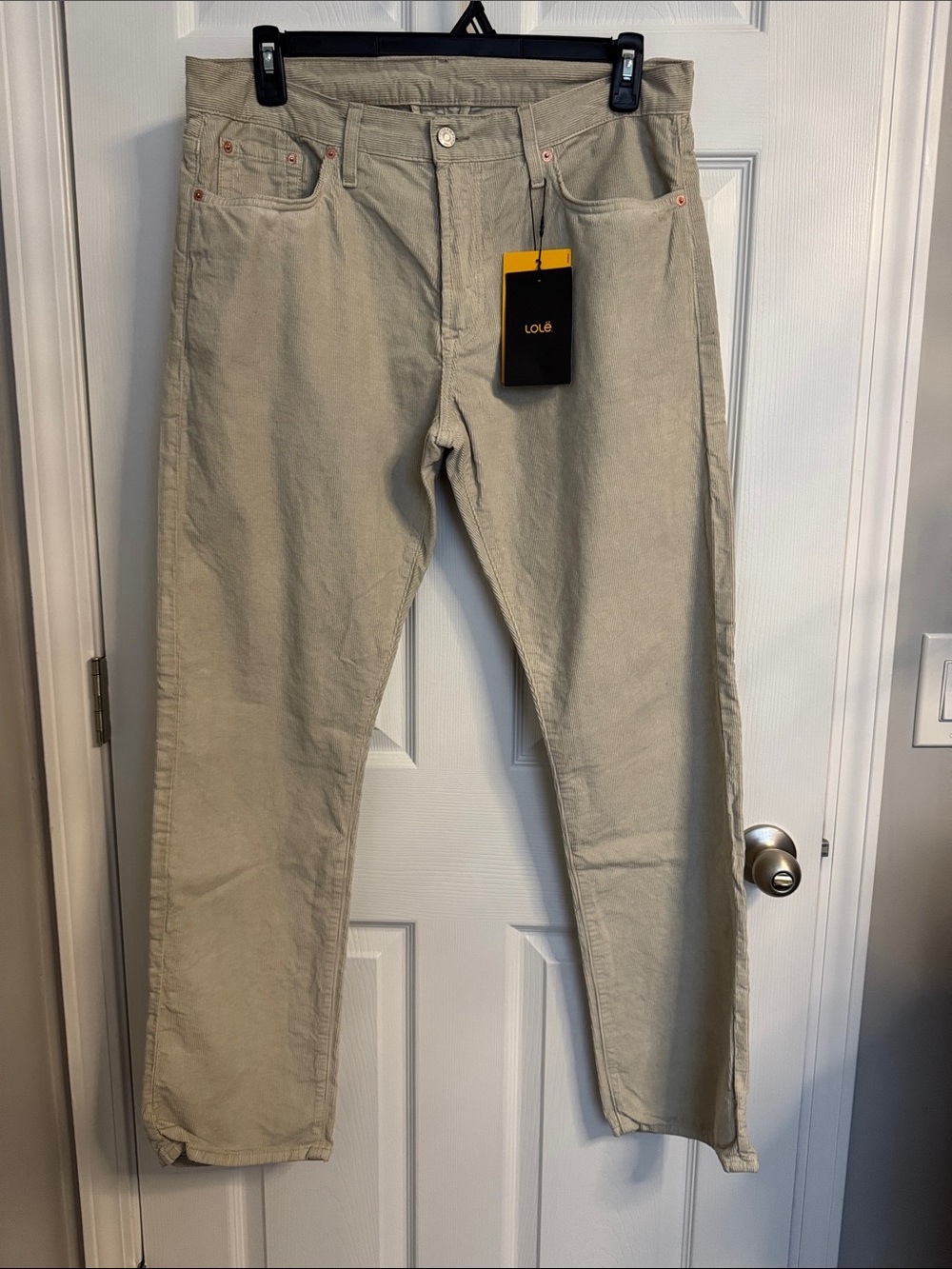 Lolë corduroy sz 34 unisex NWT